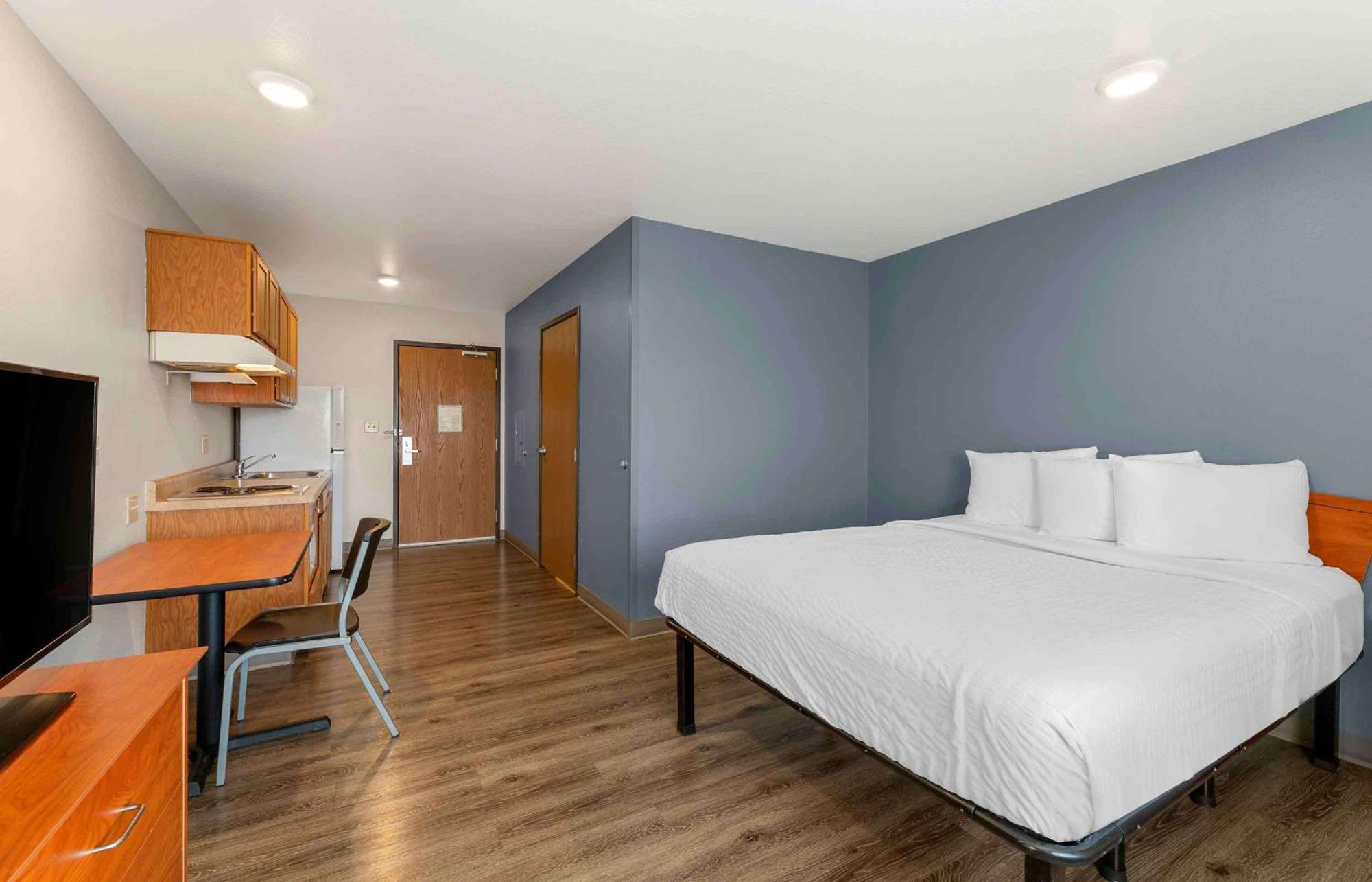Extended Stay America Select Suites - Cleveland - Avon Eksteriør bilde